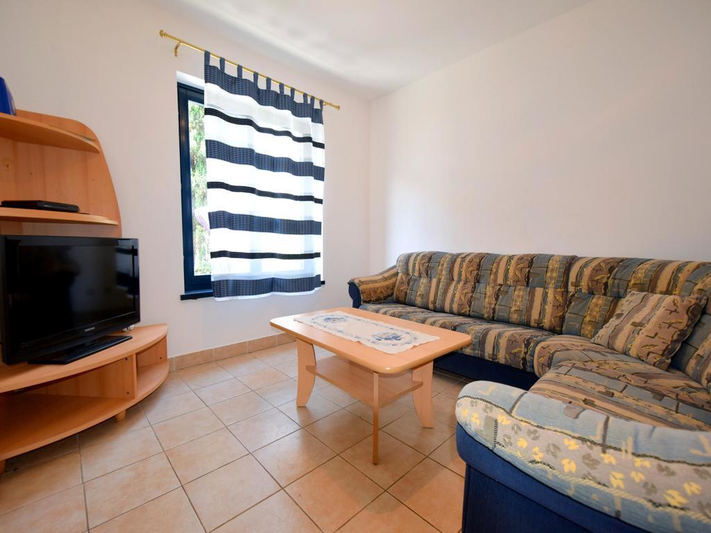 Apartment Oresic Malinska Bagian luar foto